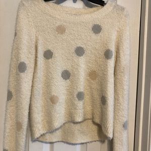 Thin sweater, perfect for Fall!